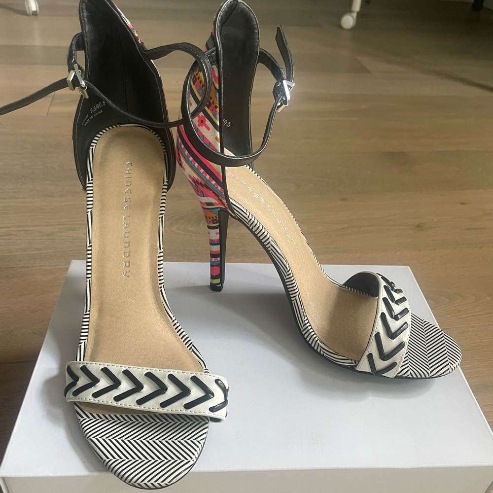 Fun print heels!